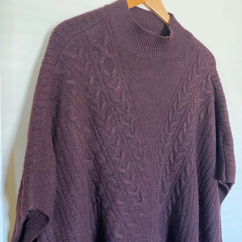 SOLD - Picture 2 of 12